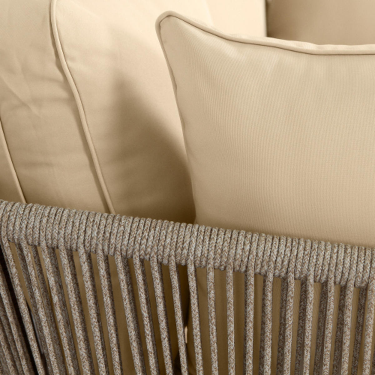 GARTENLIEGE 130x120x67 cm aus Stahl und Polyester mit handgeflochtenen Details, Sandfarben - Sandfarben, Textil (120/67/130cm) - Luhomfu