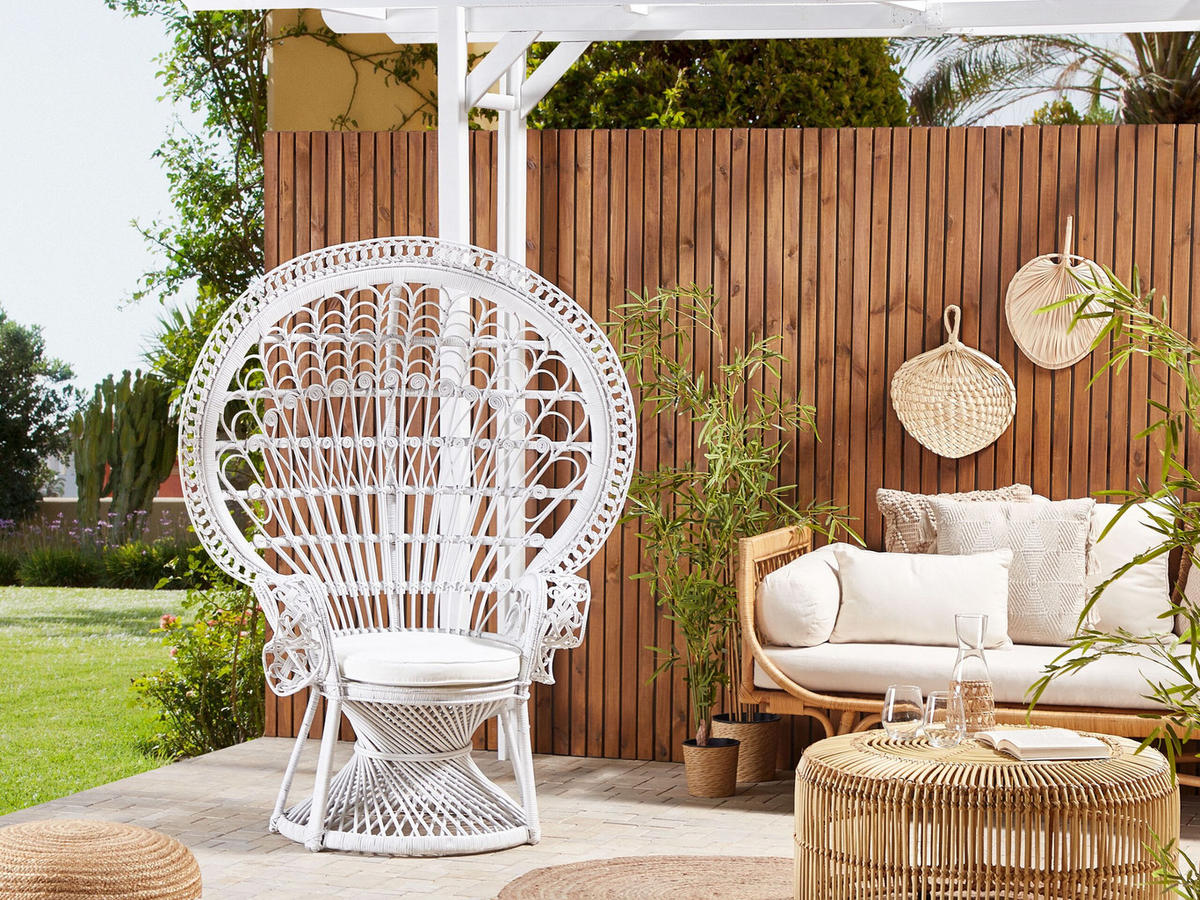 PFAUENSESSEL Rattan/Baumwolle weiß Emmanuelle - Weiß, Naturmaterialien/Textil (120/150/50cm) - Beliani
