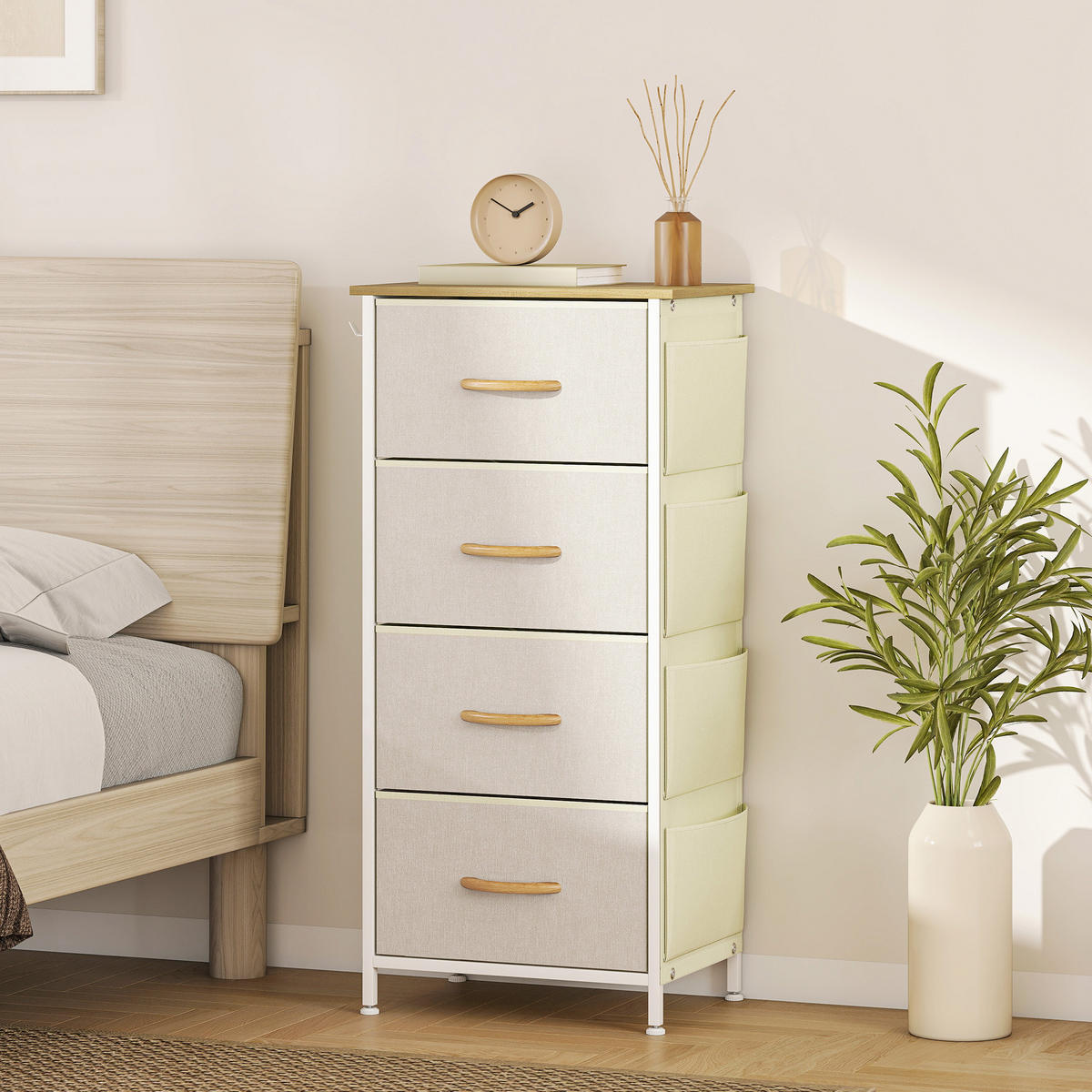 KOMMODE DE-12483 4 Schubladen mit Seitentaschen und Haken 45/30/94,5 cm Beige - Beige, Metall (45/94.5/30cm) - ComfortXL