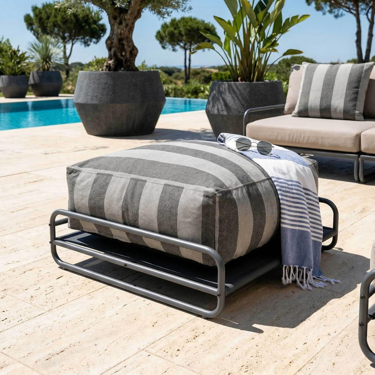 GARTENHOCKER, Grau - Grau, Textil (97/42/97cm) - Oviala