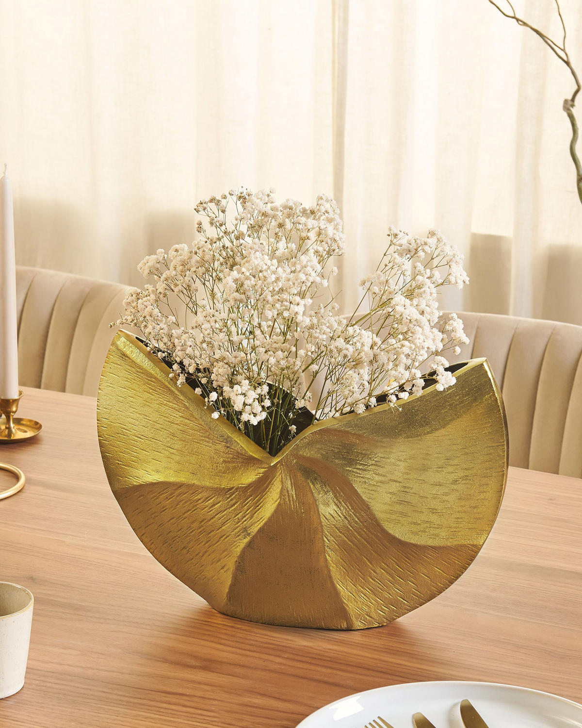 BLUMENVASE Aluminium gold Hattusa - Goldfarben, Metall (26cm) - Beliani