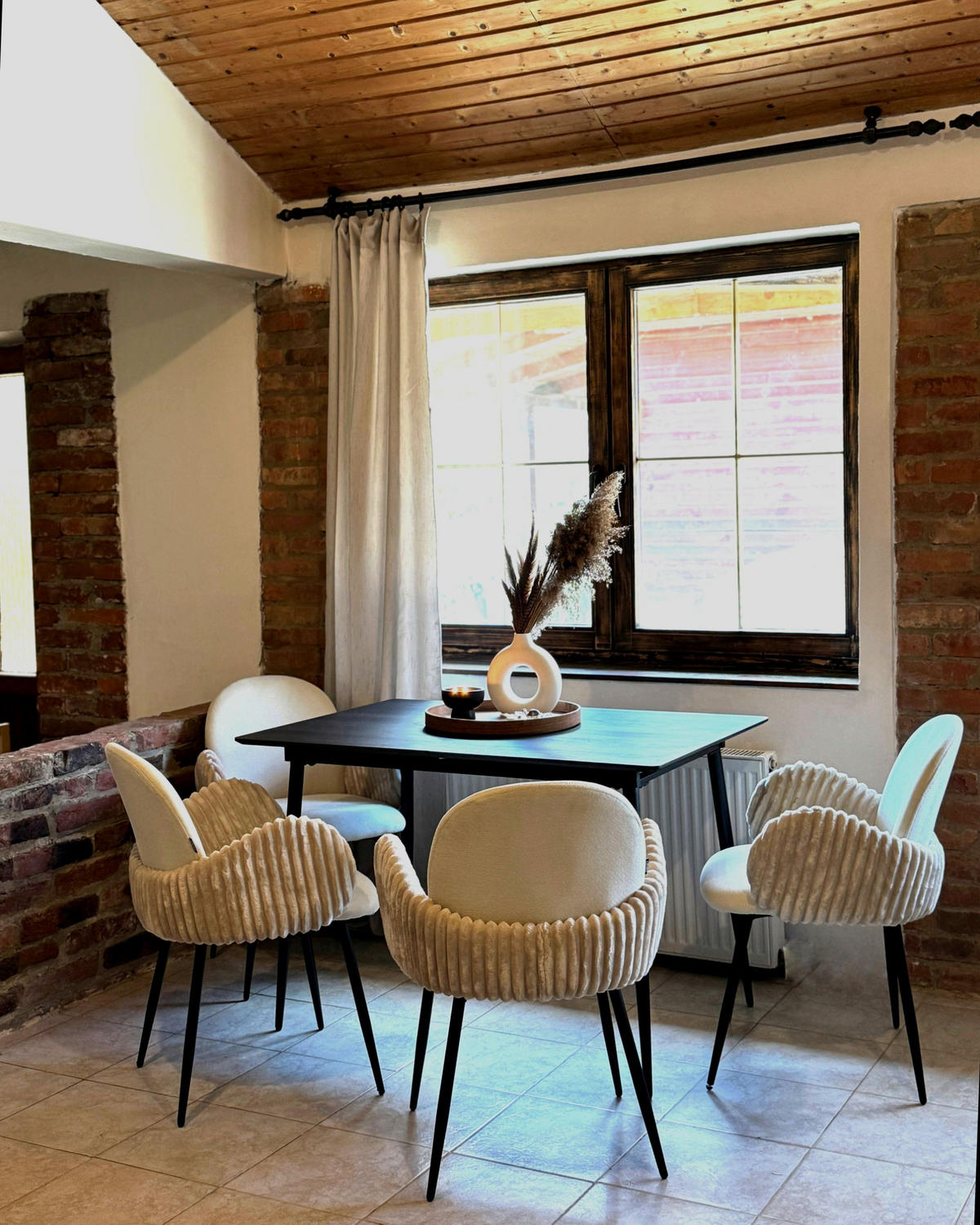 MASĂ DE BUCĂTĂRIE gri/neagră 120-160/80 cm extensibilă Gelanda - negru/gri, compozit lemnos (120/80/78cm) - Beliani