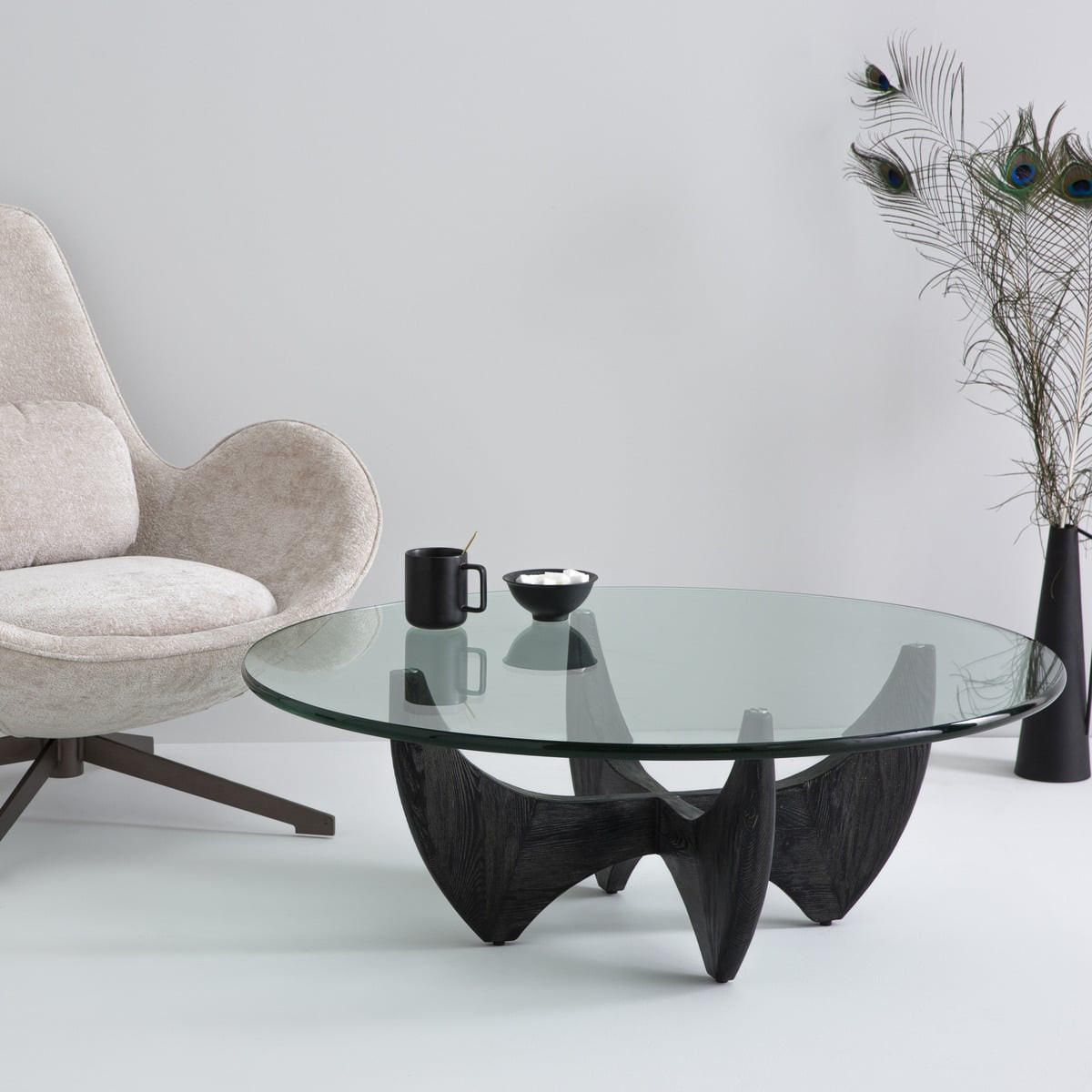 RUNDER Couchtisch aus massivem Eichenholz Ø100 cm – HARPER - Schwarz, Holz (110/100/35cm) - Signature