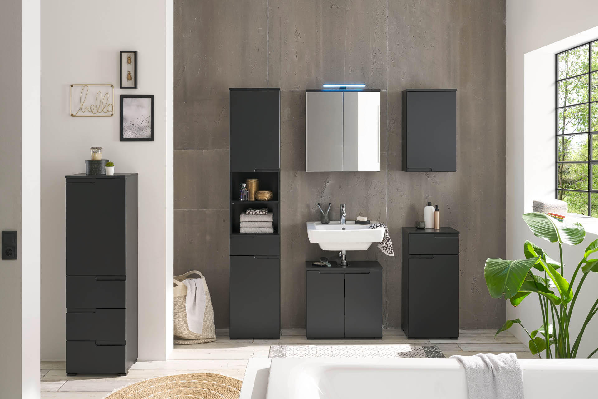 Badezimmer komplett in schwarz, Serie SPICE