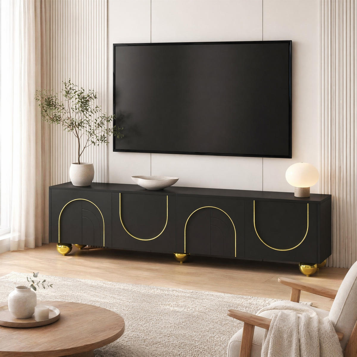 LOWBOARD in Schwarz und Gold TV-Schrank mit strukturierten Türen für Wohnzimmer, B170/T38/H44 cm - Goldfarben/Schwarz, Holzwerkstoff/Metall (170/44/38cm) - STILVORA