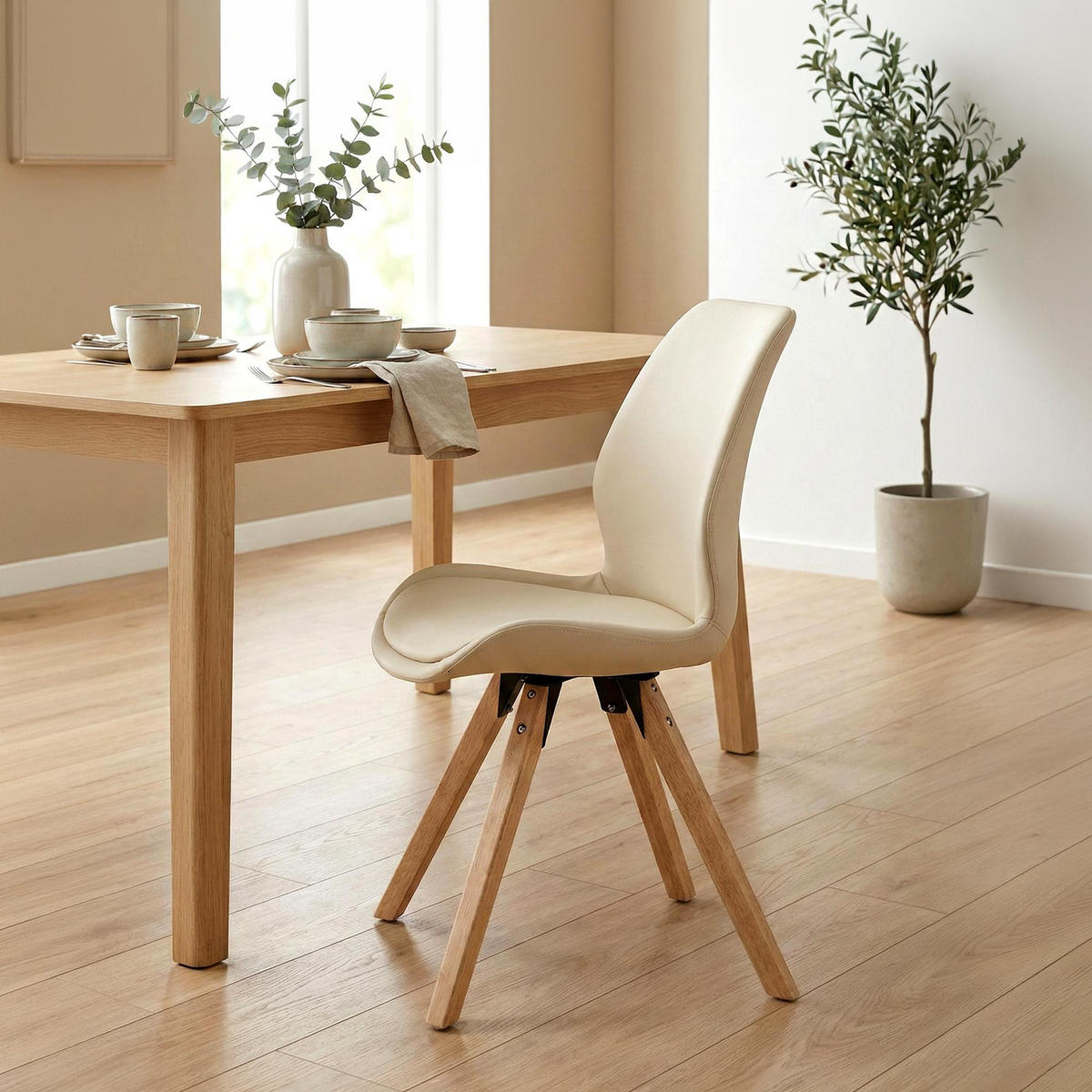 STUHL Lederlook Creme - Eukalyptusholzfarben/Creme, Holz/Textil (49/87/58cm) - CLP