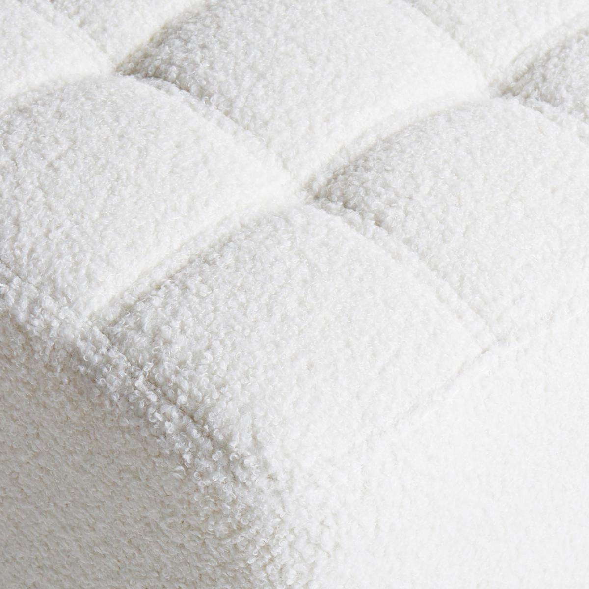 POUF Bouclé Weiß Kansas - Weiß, Textil (38/39/38cm) - Beliani