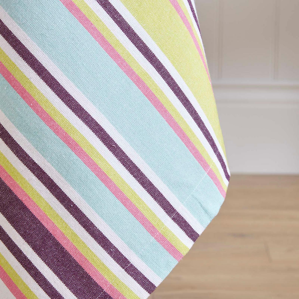 TISCHDECKE Osaka bunt gestreift, 137/137 cm, 100% Baumwolle - Multicolor, Textil (137/137cm) - Homescapes