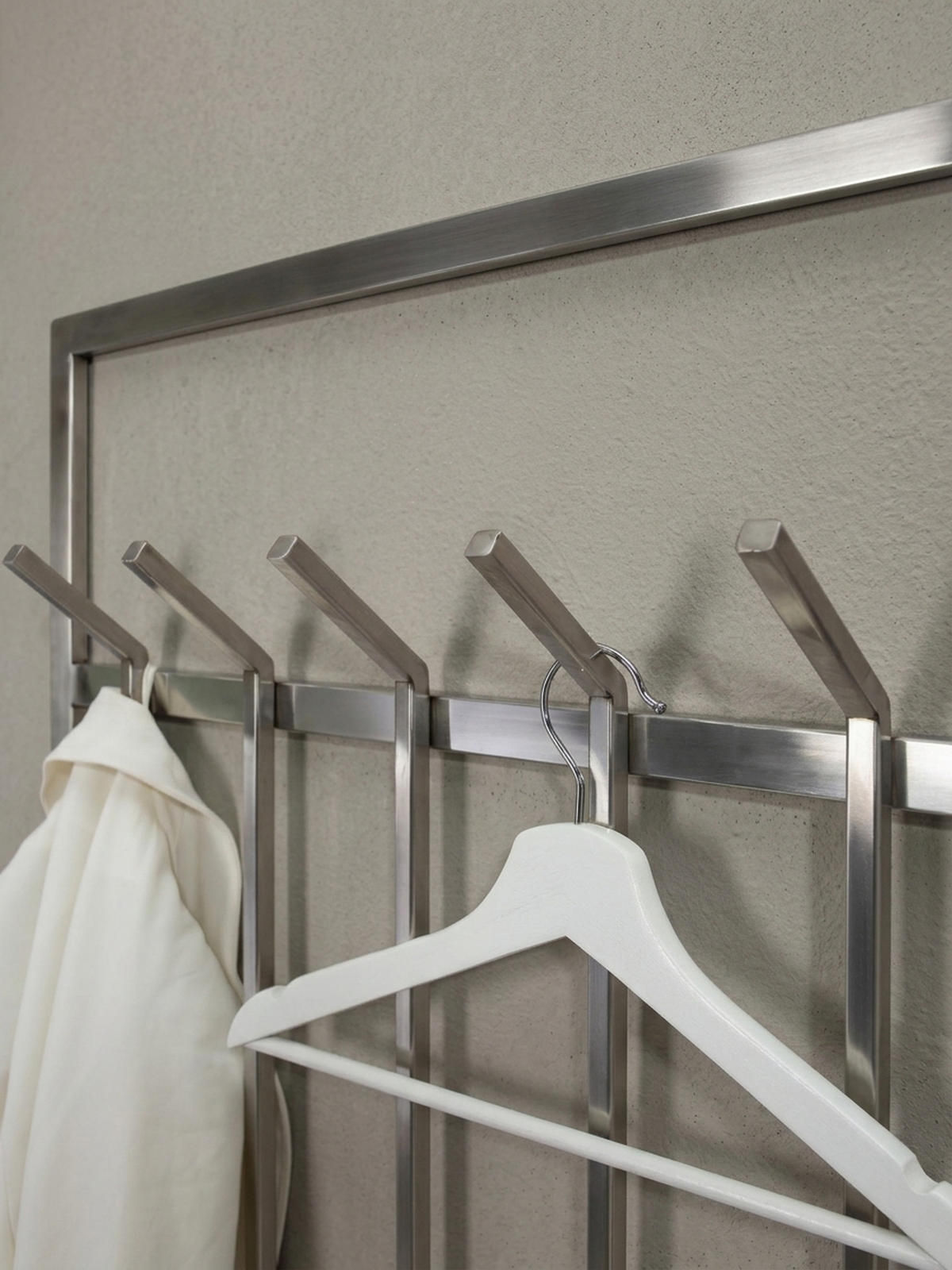 WANDGARDEROBE Metall Silber Modern 60x100x7,5 cm schlichtes Design - Silberfarben, Metall (60/100/8cm) - KADIMA DESIGN