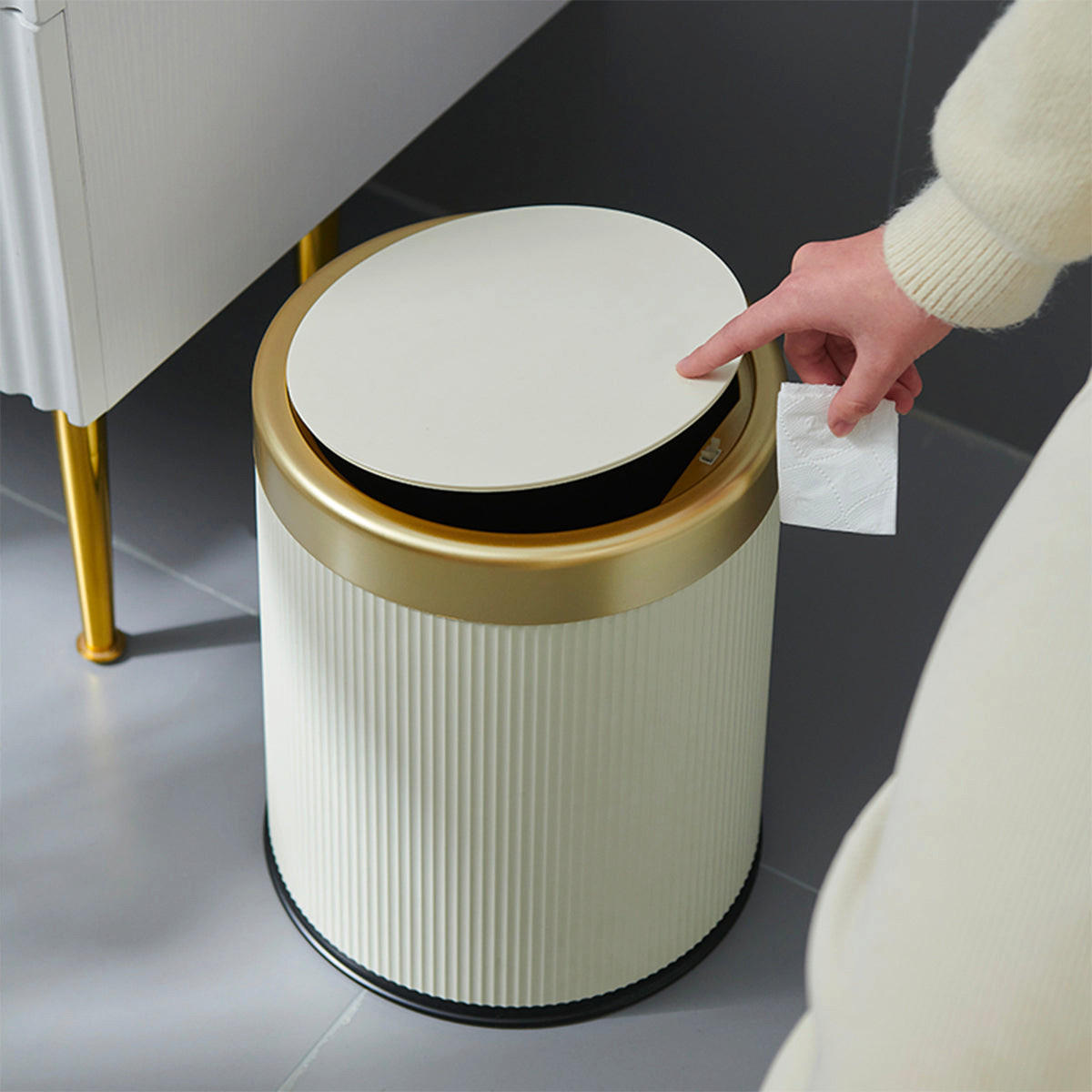3 Push-Mülleimer GLINT goldfarben - Goldfarben, Metall (24/28/24cm) - Kitchen Move