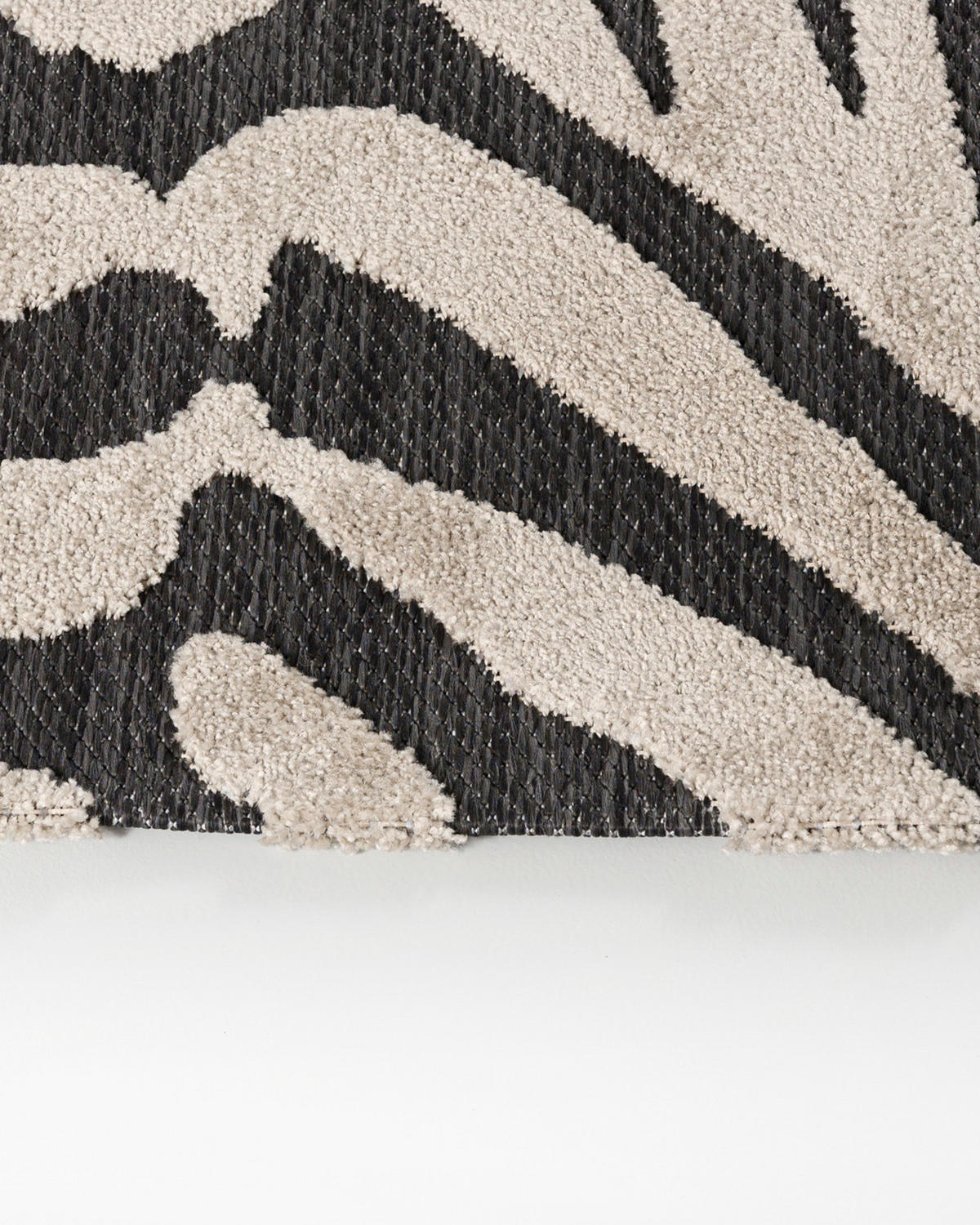 KOBEREC béžový pieskový cappuccino - 120 x 170 cm - čierna/béžová, textil (120/170cm) - Mazovia