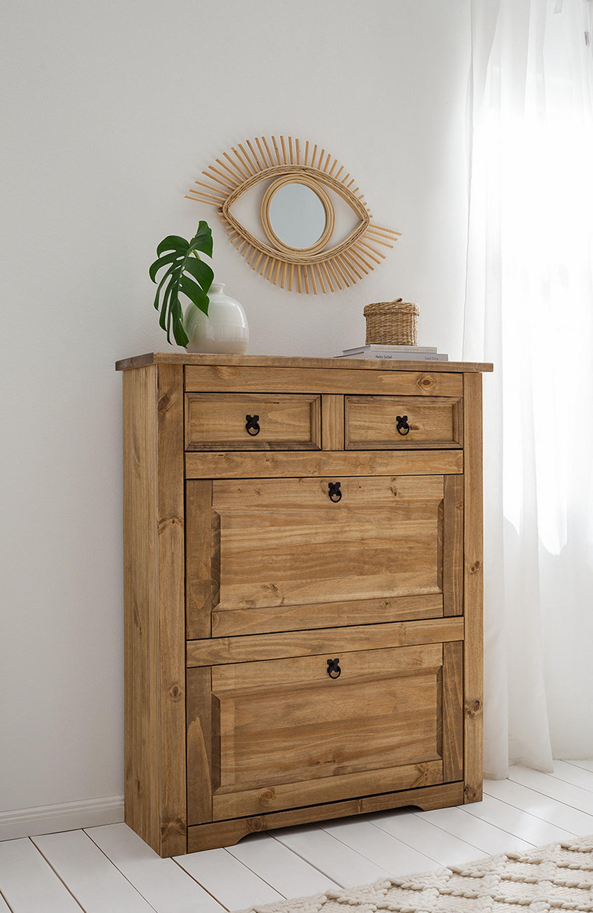 SCHUHKIPPER - Kiefer massiv - Schwarz/Kieferfarben, Holz/Metall (99/123/32cm) - home24