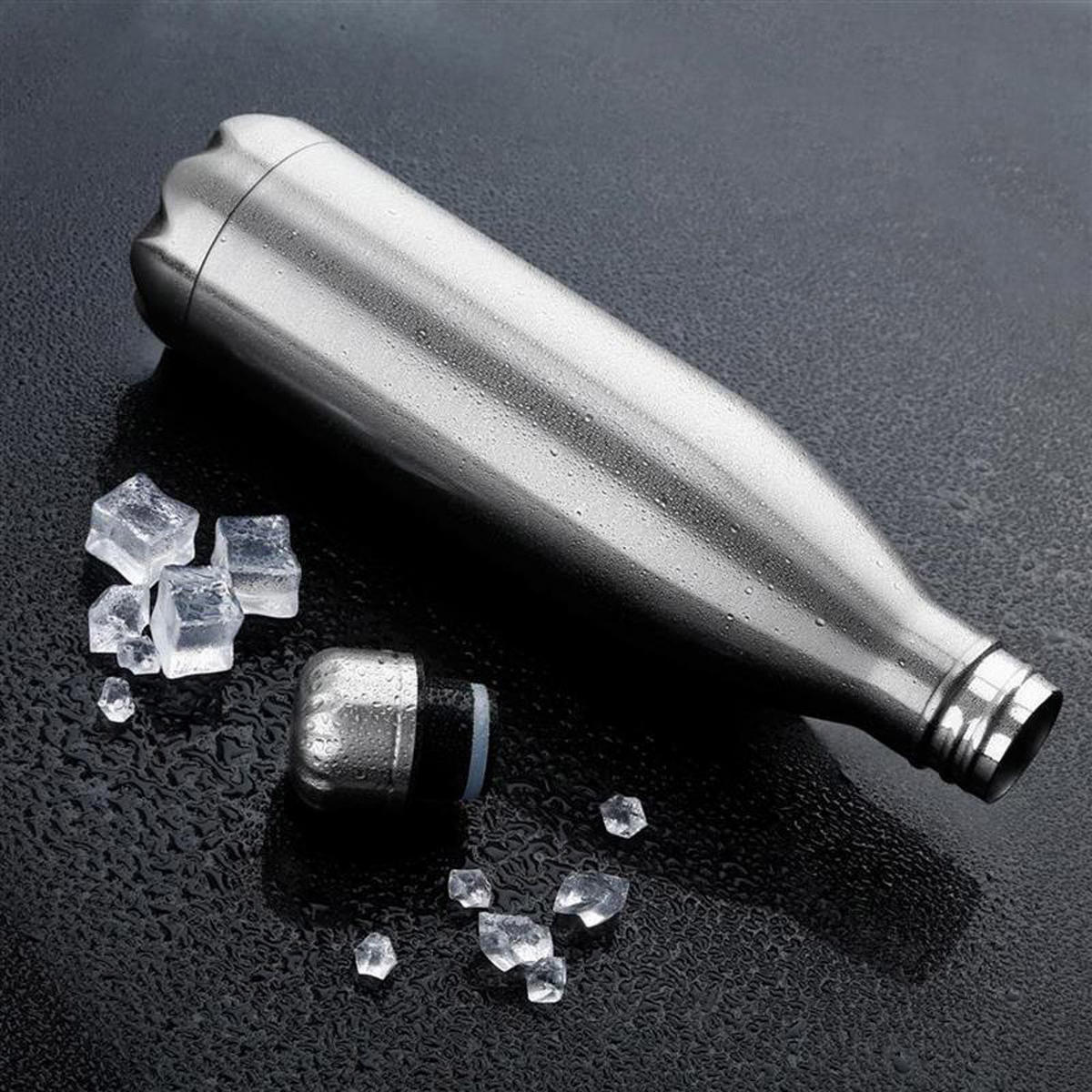 THERMOSKANNE 1 Liter Auslaufsicher - Silberfarben, Metall (0.75L) - Intirilife