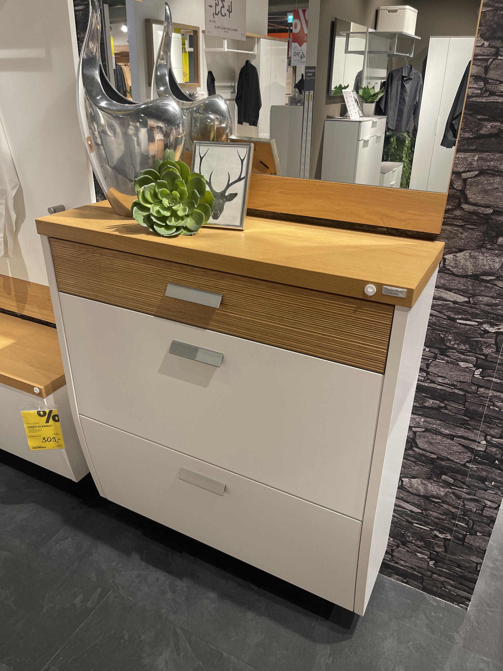 Omara za čevlje - Dieter Knoll