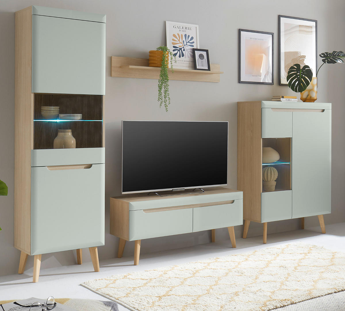WOHNWAND 4-teilig Pistazie grün, Eiche, skandinavisch 290 cm, Wohnkombination mit Soft-Close - Eichefarben/Pastellgrün, Glas/Eichenholz (290/197/40cm) - Furn.Design