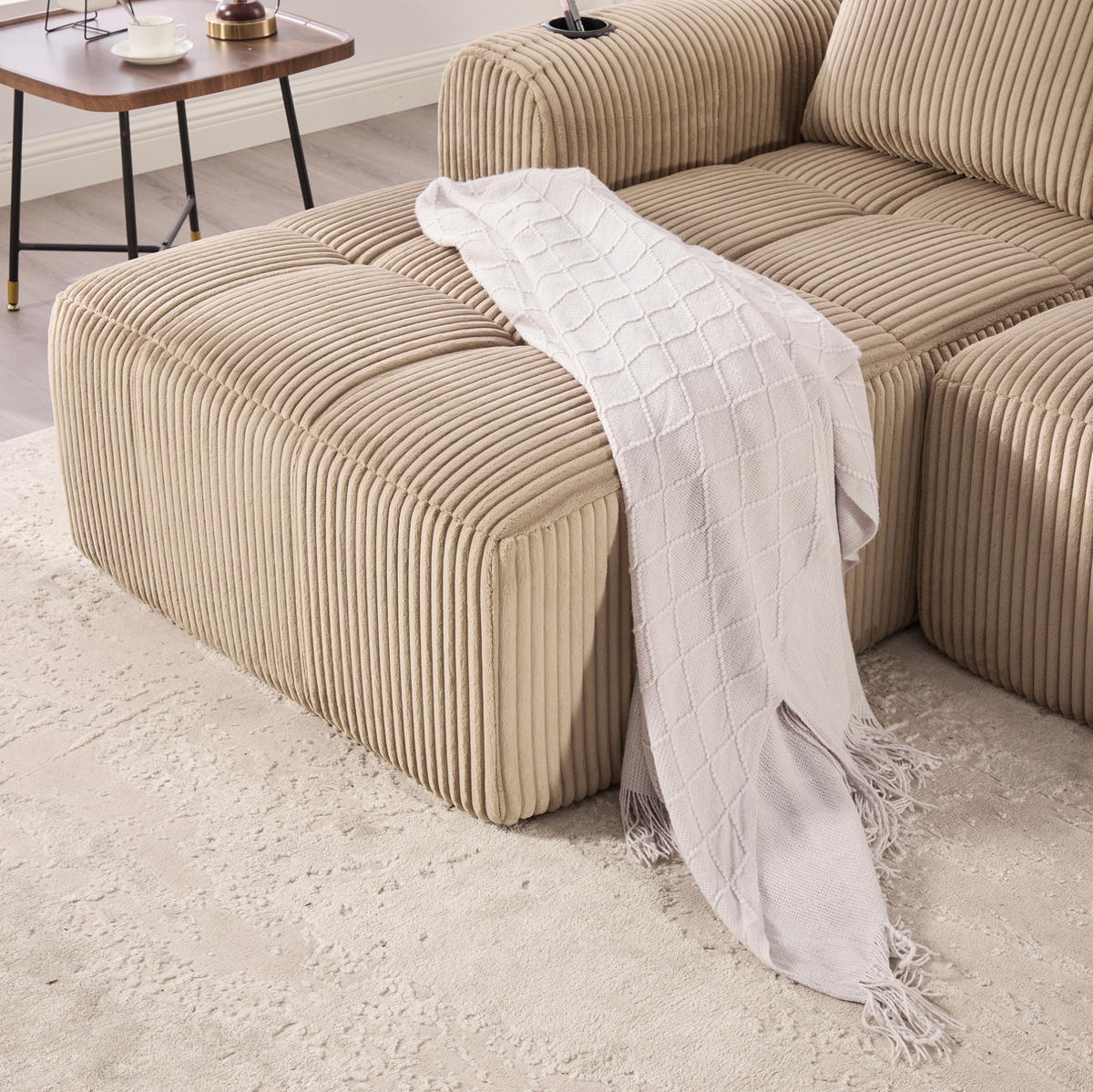 MODULÁRNÍ pohovka z manšestru 253x158x61 cm khaki s bočními kapsami, držáky na nápoje a 3 polštáři - béžová, textil (158/253cm) - Modfu