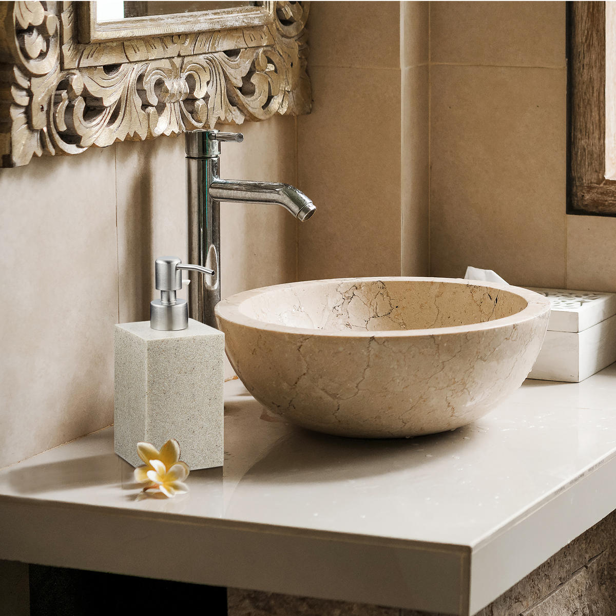 SEIFENSPENDER - Creme, Kunststoff/Metall (7/17.5/8cm) - Relaxdays