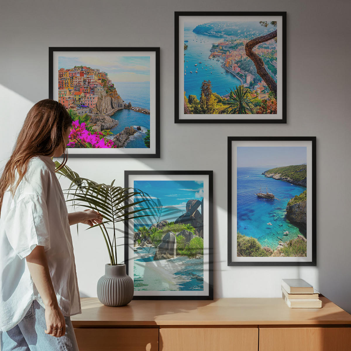 BILDER SET 4er Set - 50x50 cm & 40x60 cm Schwarzer Rahmen - Palmen am Meer, blaues Wasser - Schwarz, Kunststoff (50/50cm) - TULUP