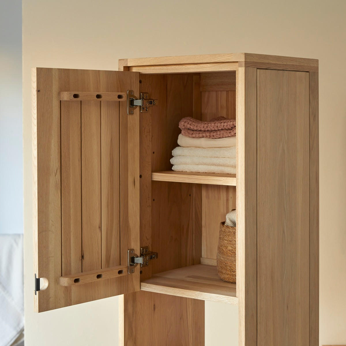 HOCHSCHRANK Jonàk Natur aus Eiche - Naturfarben, Holz (40/180/35cm) - Tikamoon