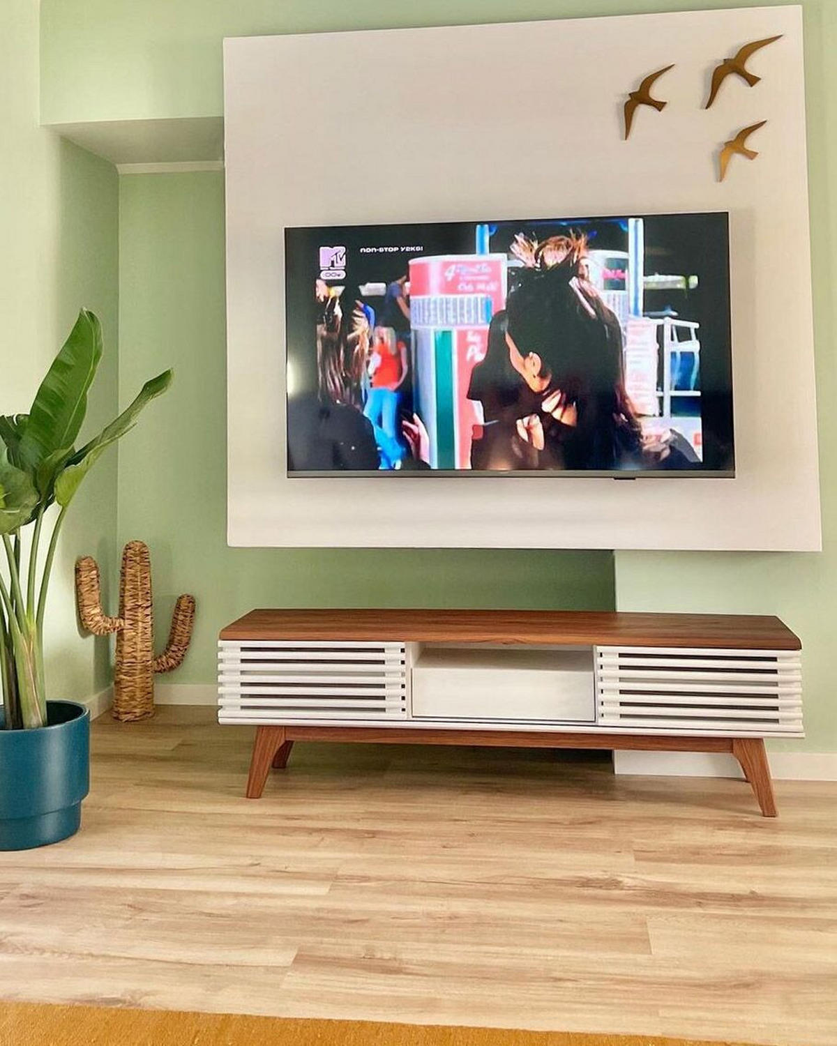 COMODĂ TV maro închisă, albă DETROIT 35/149/44 cm - maro închis, compozit lemnos (149/44/35cm) - Beliani
