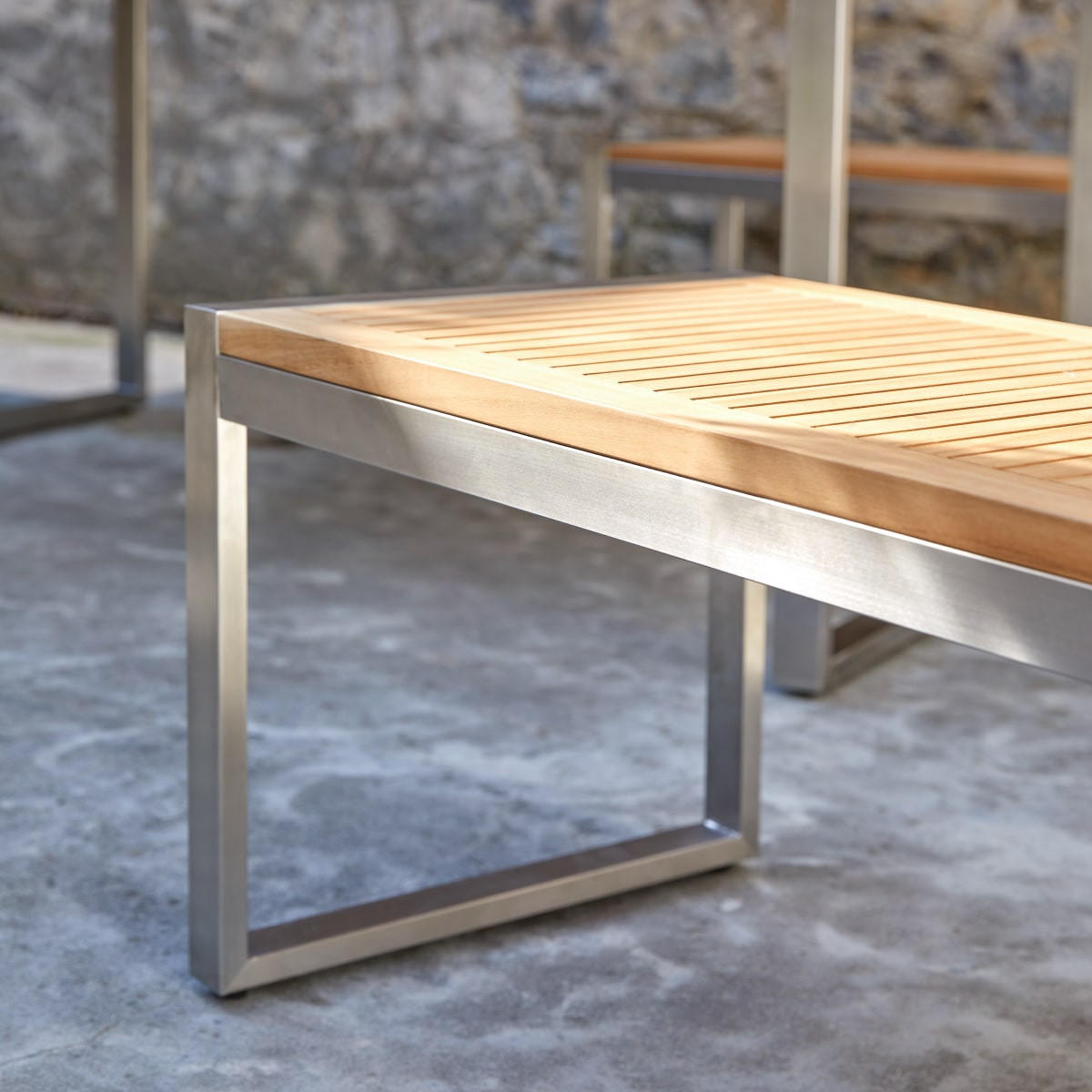 GARTENBANK Arno Natur aus Teak - Naturfarben, Holz (120/44/45cm) - Tikamoon
