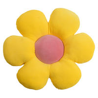 DEKOKISSEN Minnie Blume - Gelb, Textil (50cm) - Magma Heimtexx
