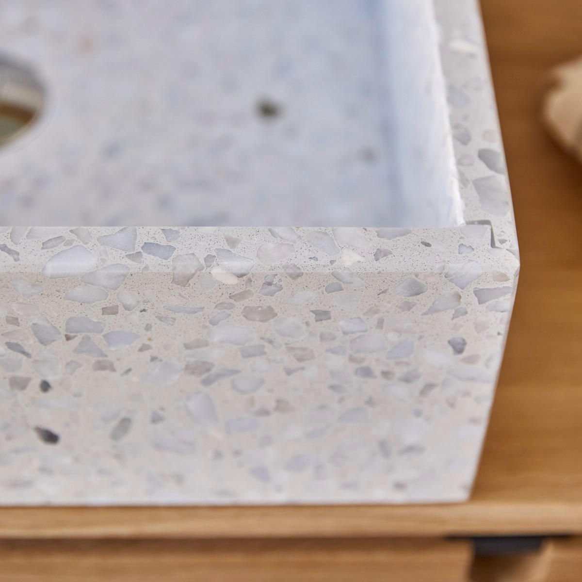 WASCHBECKEN Made Beige aus Premium-Terrazzo - Beige, Stein (40/13/40cm) - Tikamoon