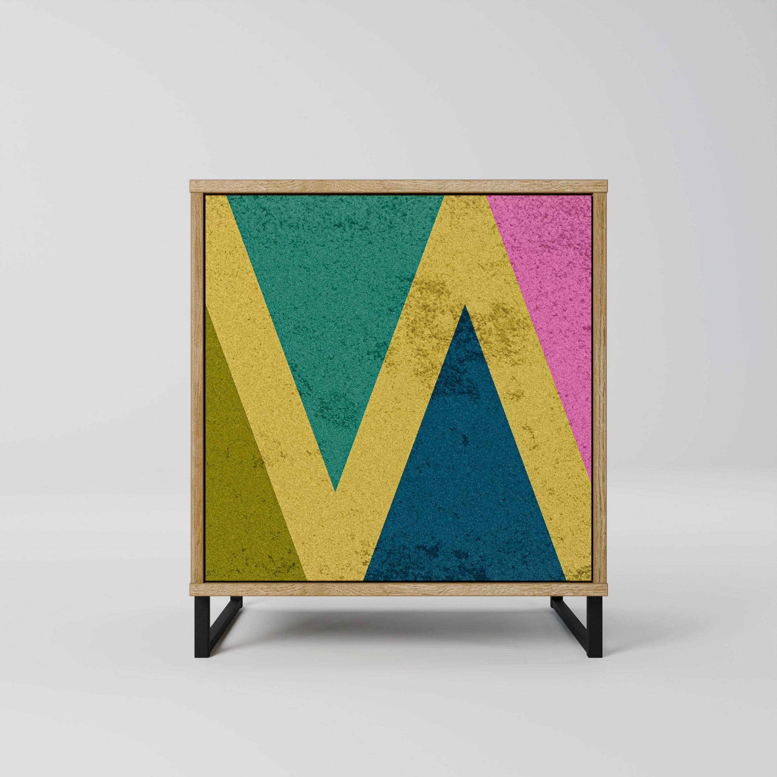 SIDEBOARD COLORFUL TRIANGLES, Eichefarben, 57,5x42x67,5 cm, Schwarze Metall-Rahmenfüße - Eichefarben/Multicolor, Holzwerkstoff/Metall (57.5/67.5/42cm) - SpaceRebels