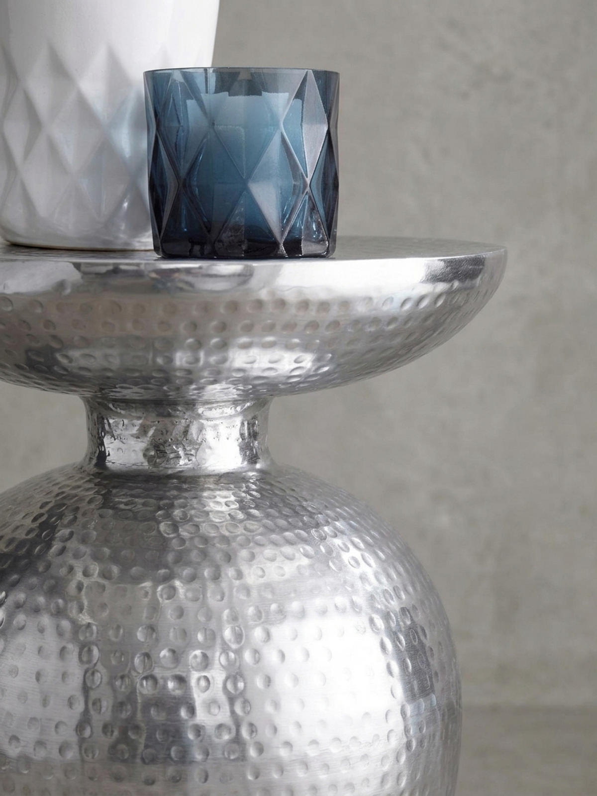 BEISTELLTISCH Aluminium Hammerschlagstruktur Belastbar ENNS, Silber 36x36x46 cm - Silberfarben, Metall (36/36/46cm) - KADIMA DESIGN