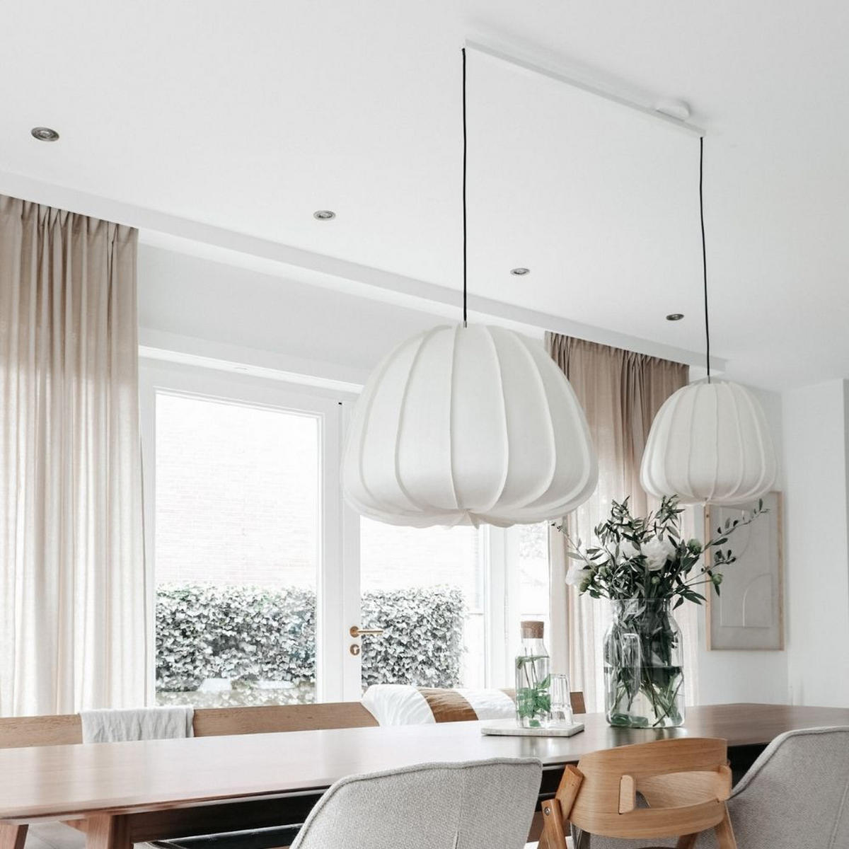 AUFHÄNGESYSTEM für zwei Hängelampen - Twin - 110cm - Mattweiß - Verstellbare Lampenaufhängung - Pendelleuchten Schieben und Drehen - Weiß, Metall (110/3/2cm) - Lightswing®