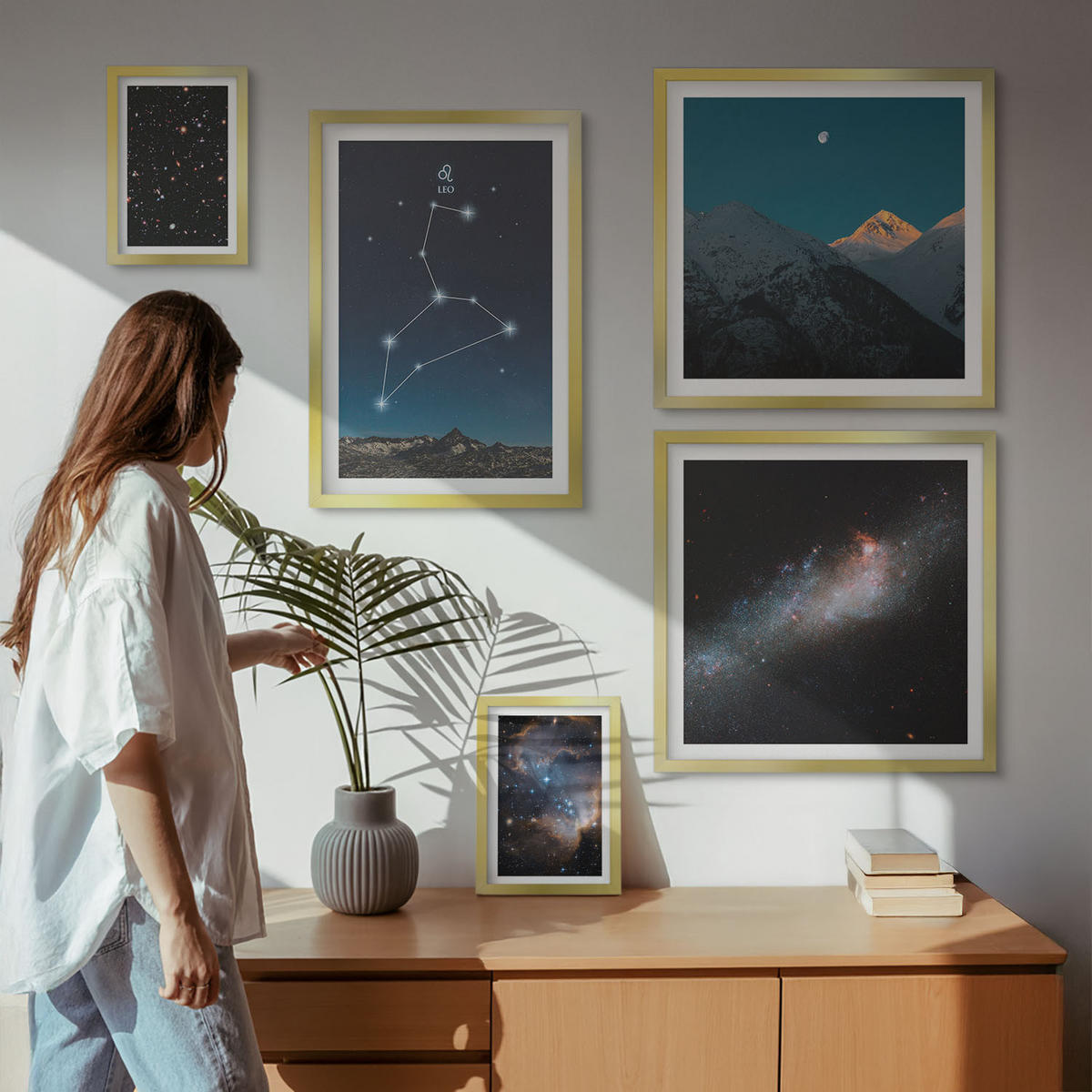 BILDER SET 5er Set - 50x50 cm & 20x30 cm & 40x60 cm Goldrahmen - Leo-Galaxie und Weltraum - Goldfarben, Kunststoff (40/60cm) - TULUP