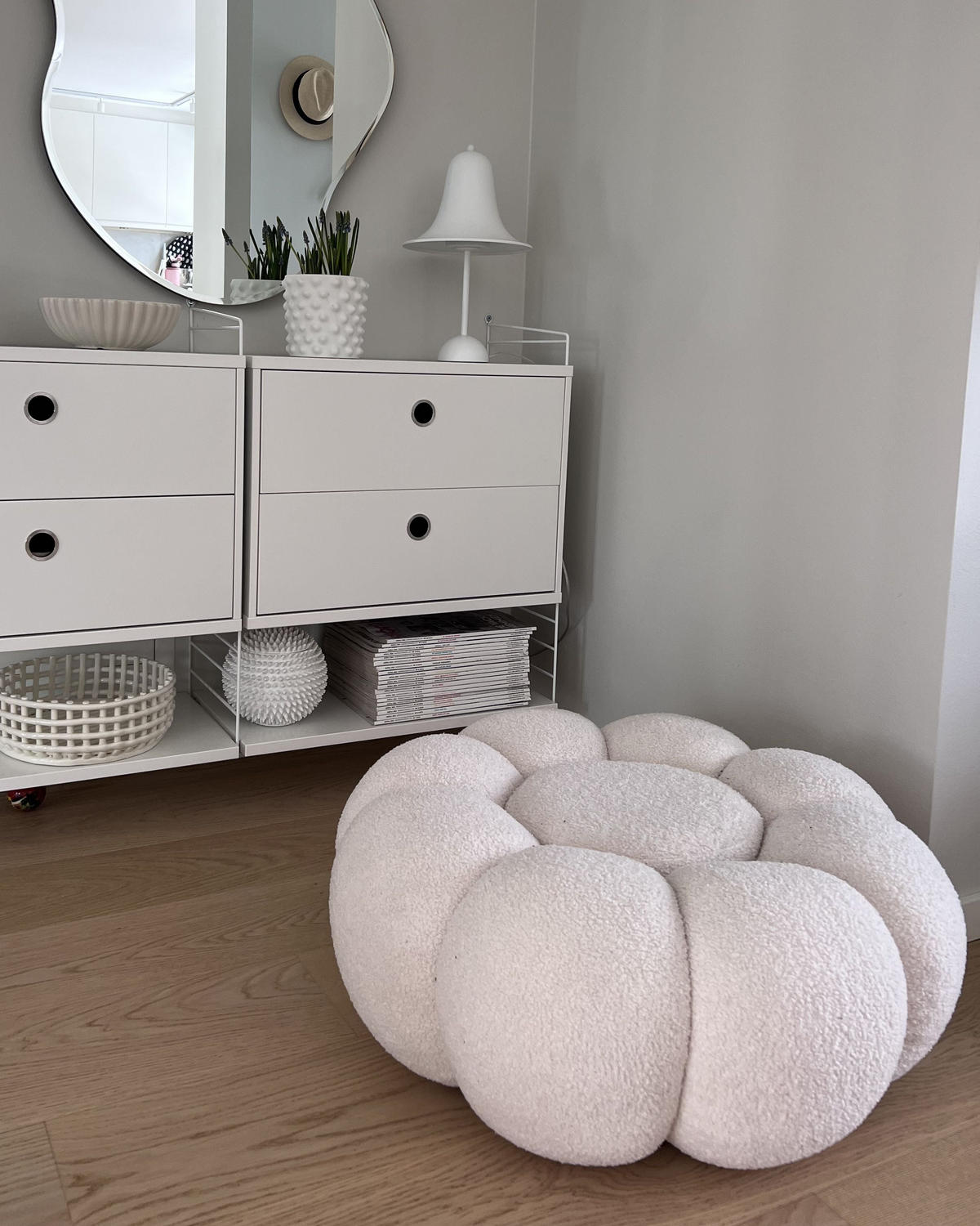 POUF Weiß Beaufort - Creme, Textil (60/27/60cm) - Beliani