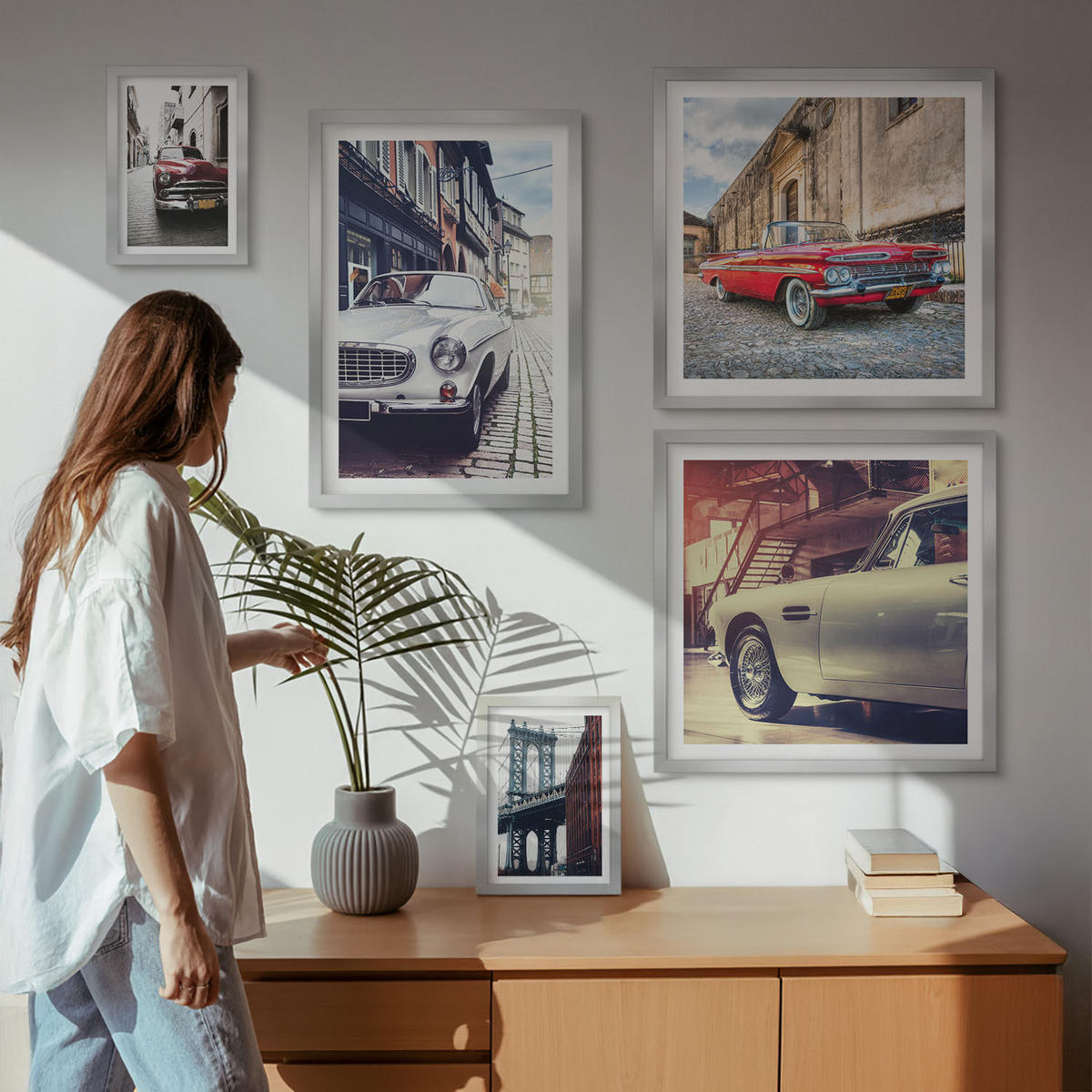 WANDBILDER 5er Set - 50x50 cm & 20x30 cm & 40x60 cm Silberner Rahmen - Oldtimer in Städten - Silberfarben, Kunststoff (40/60cm) - ArtPrintCave
