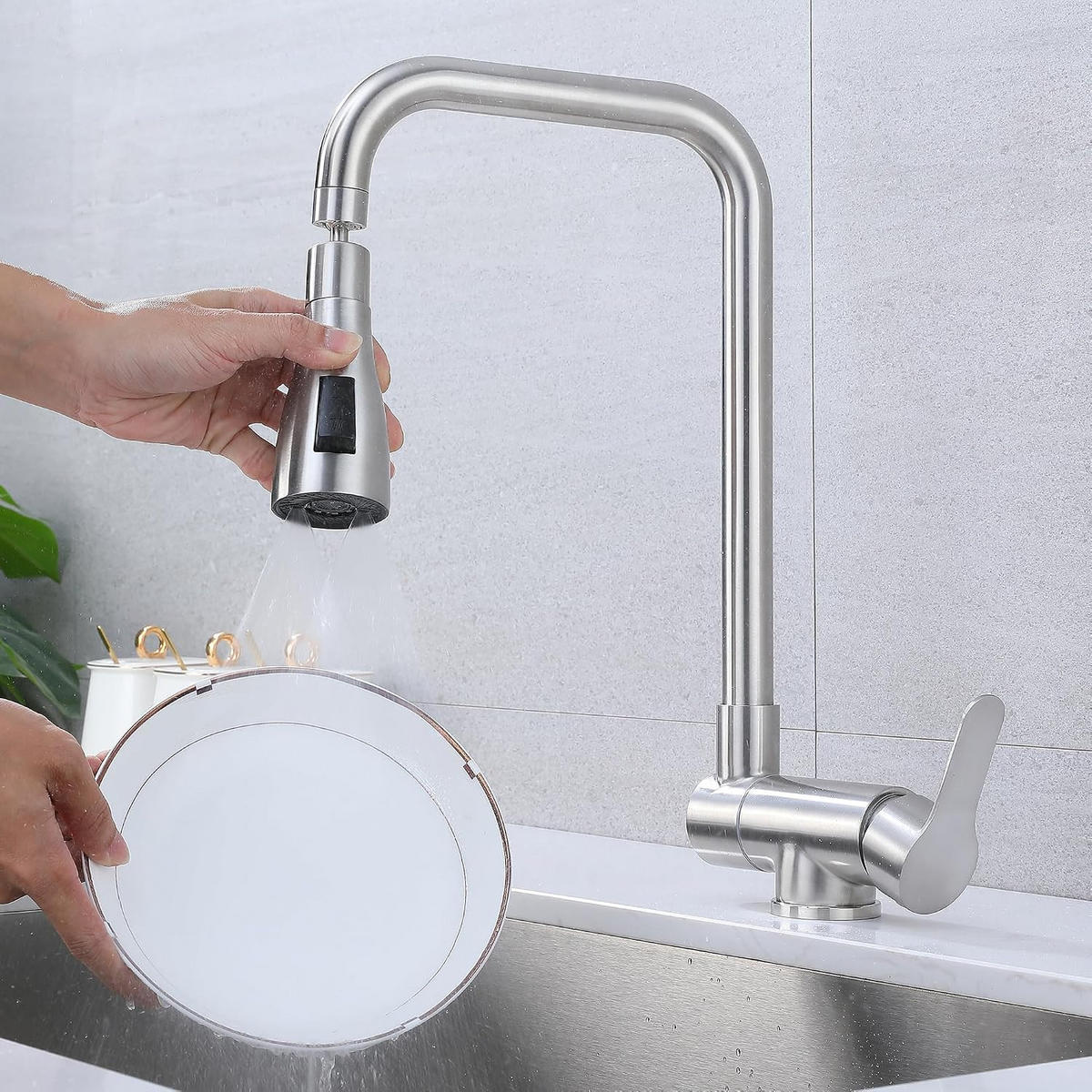 KÜCHENARMATUR klappbar für Vorfenstermontage, 4 Strahlarten, 304 Edelstahl gebürstet - Silberfarben, Metall (14.5/38/21cm) - TVTIUO
