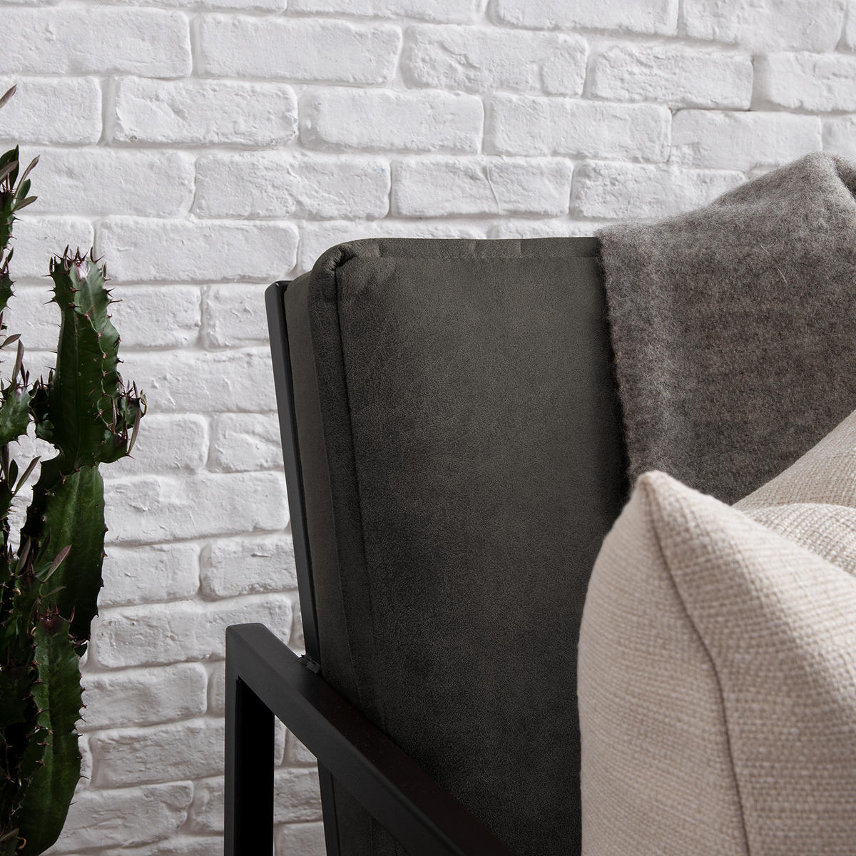 3-SITZER SOFA - Antiklederlook - Grau, Textil (185/74/82cm) - home24