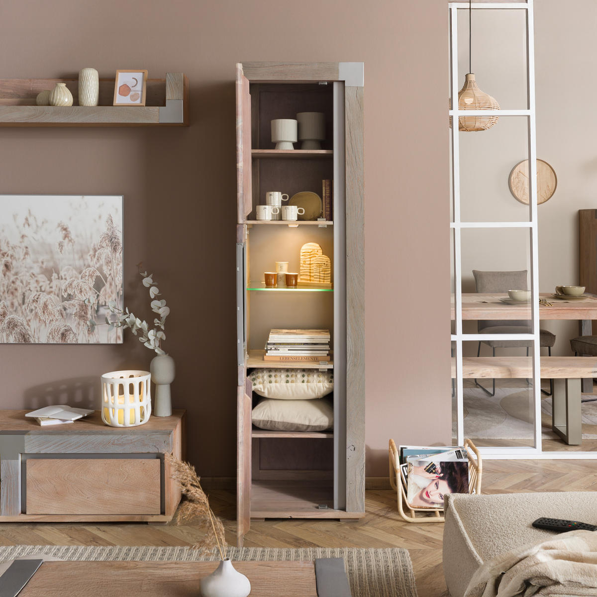 VITRINE Akazie 55x45x204 beige lackiert Amsterdam #120 - Beige, Holz (55/204/45cm) - Massivmoebel24