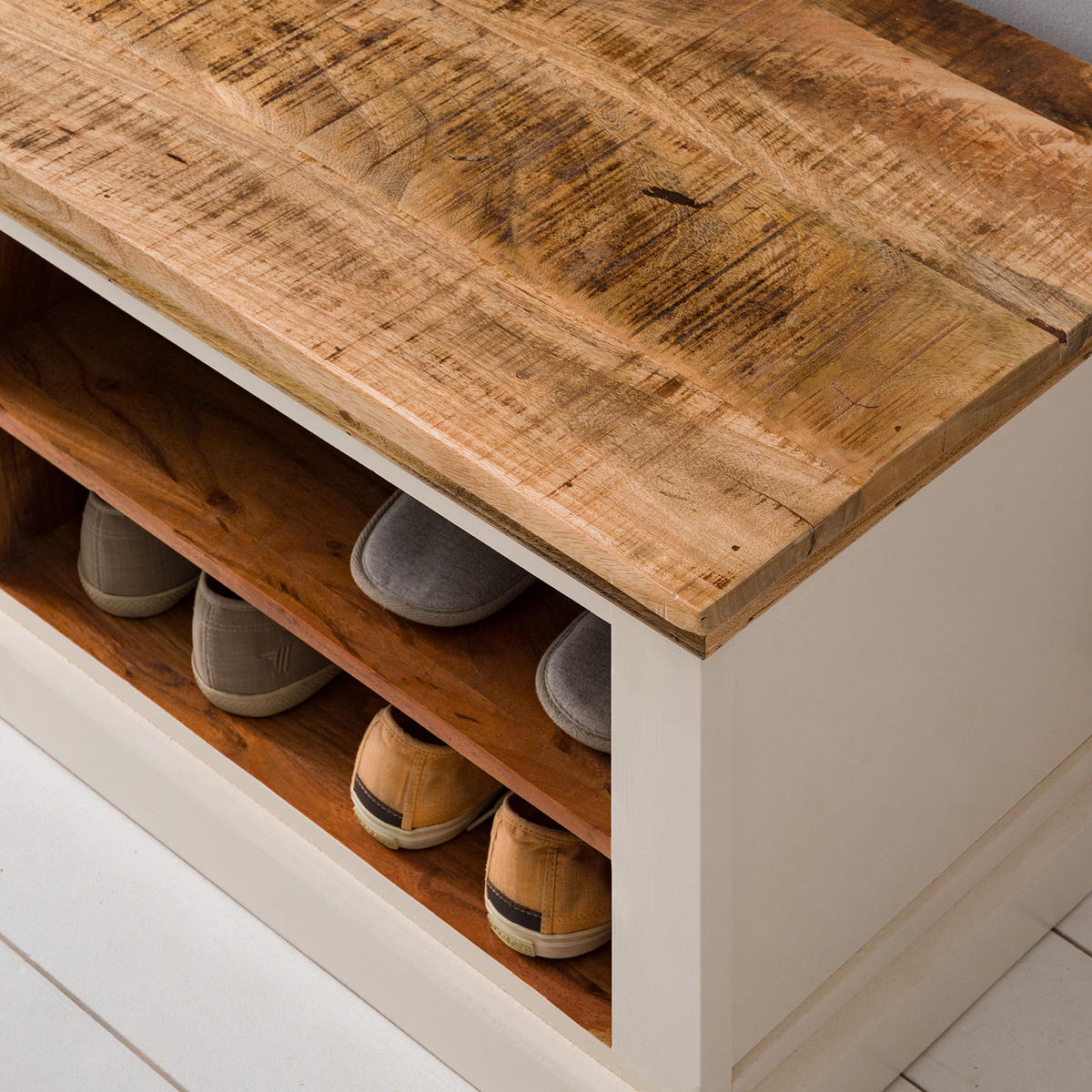 GARDEROBENBANK - Mango massiv - Braun/Weiß, Holz (120/47/45cm) - home24