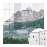 SCHLÜSSELBOX Weiß 30x30 cm – Türöffnung nach rechts - Bergpanorama - Grün, Metall (30/30/5cm) - TULUP