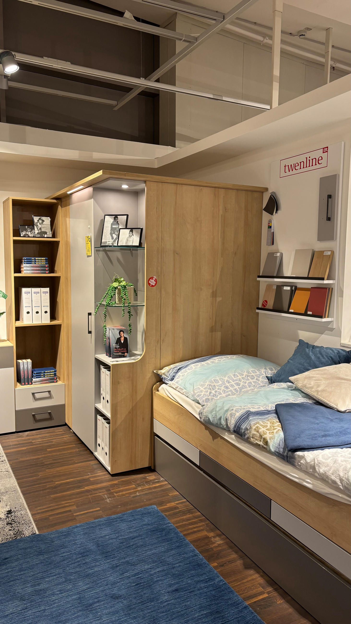 Jugendzimmer Twenline - Novel