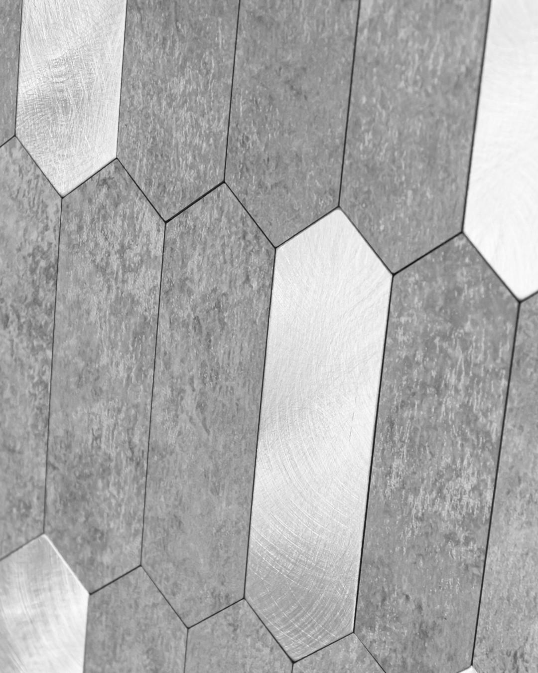 FLIESENAUFKLEBER 1 Stück 30,5 x 30,5 cm Selbstklebende Fliesen - Moro Cenere - Graphitfarben/Grau, Kunststoff (30.5/0.4/30.5cm) - Mazovia