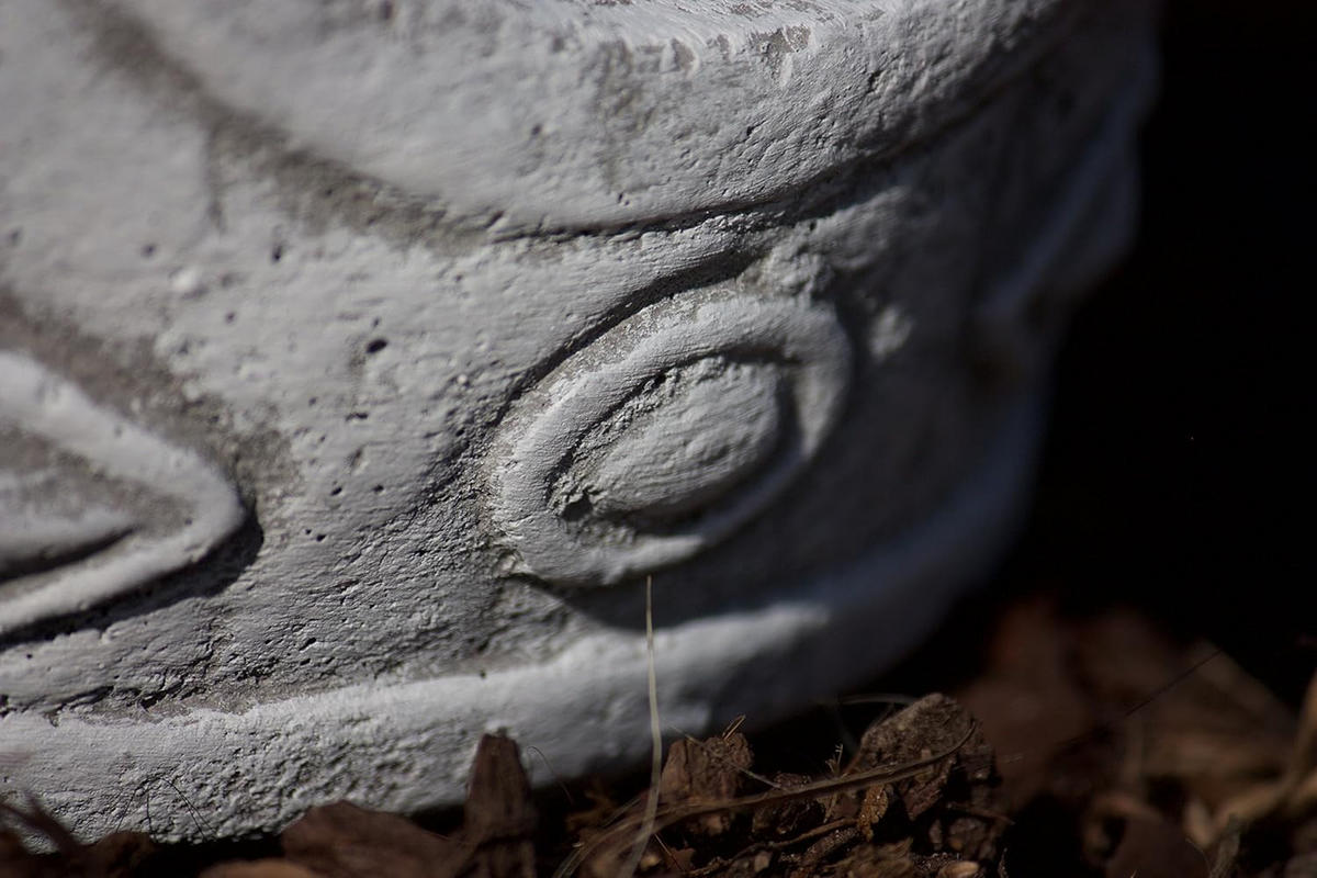 STEINFIGUR Steinskulptur Krone, Frostfest, massiver Steinguss - Grau, Stein (27/15/27cm) - stoneandstyle