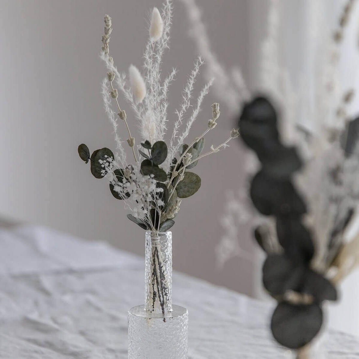 TROCKENBLUMENSTRAUSS Tischdeko Eukalyptus weiß - weiß - Weiß, Naturmaterialien (30cm) - Lykke & You