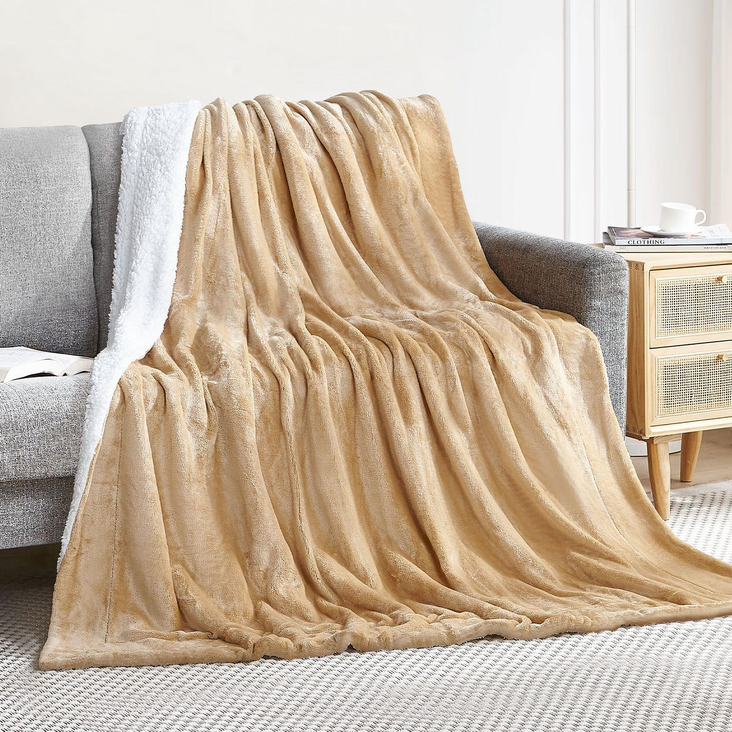 FLEECEDECKE Kuscheldecke 150x200 cm camel - Hellbraun, Textil (150/200cm) - Juskys