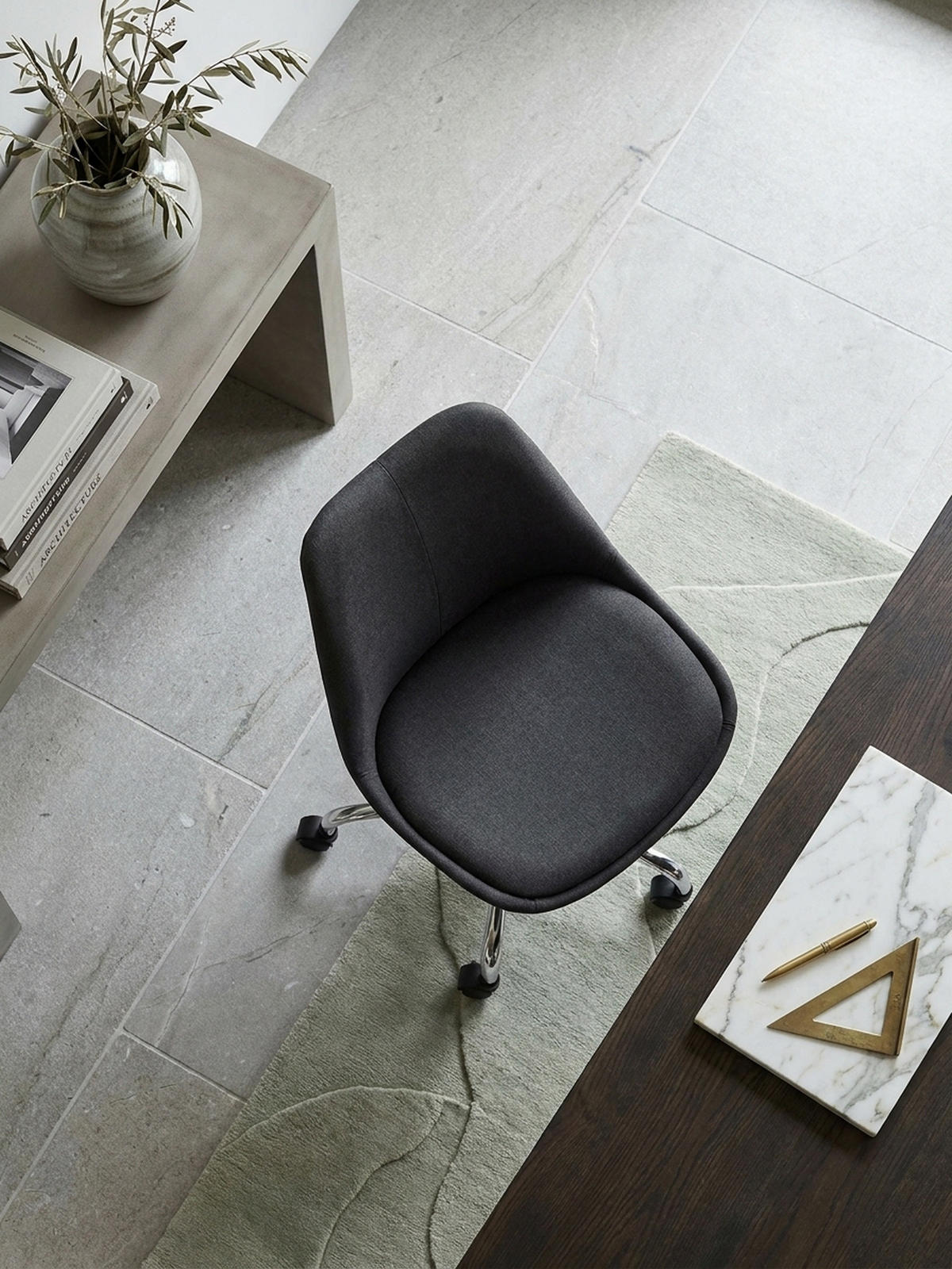 SCHALENSTUHL mit 360° Drehfunktion MESCHIO, Schwarz 65x65x94 cm - Silberfarben/Schwarz, Textil/Metall (65/94/65cm) - KADIMA DESIGN