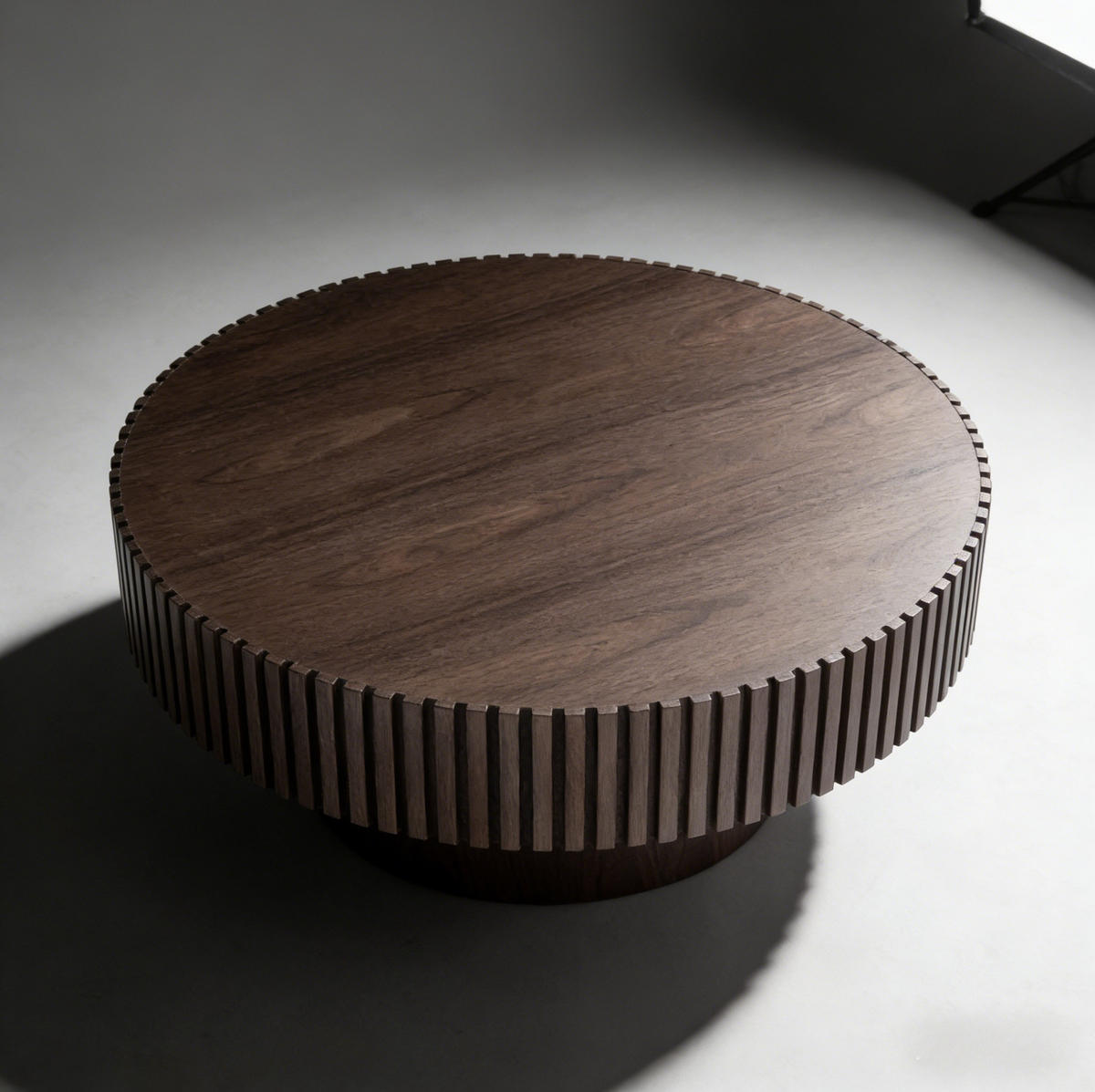 COUCHTISCH 87/87/25 cm rund aus MDF mit Rillendetail und pflegeleichter Oberfläche, Walnuss - Walnussfarben, Holzwerkstoff (80/80/35cm) - Redom