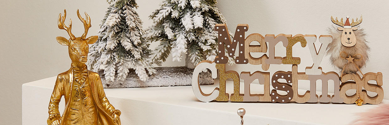Weihnachtliche Dekoration Festive Ballroom