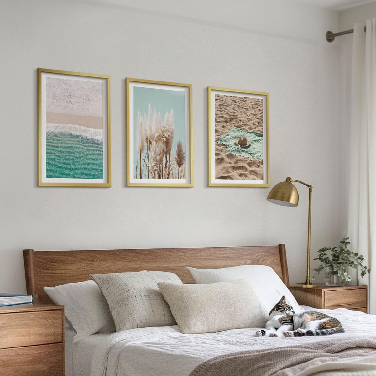 WANDBILDER 3er Set - 40x60 cm Goldrahmen - Strandwellen Grashut - Goldfarben, Kunststoff (40/60cm) - ArtPrintCave