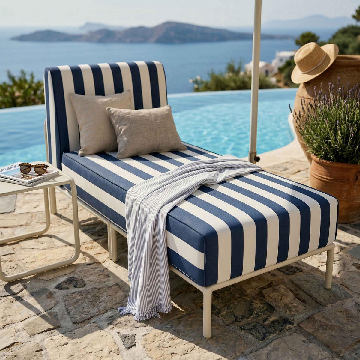 CHAISELONGUE, Pazifikblau - Blau, Textil (72/78/153cm) - Oviala