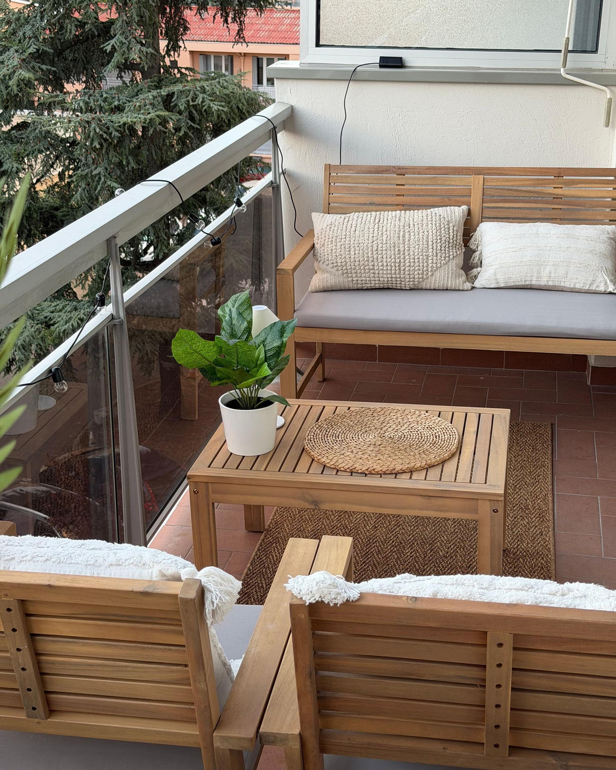 LOUNGE-SET mit Tisch 4-Sitzer zertifiziertes Akazienholz Grau Fiames - Dunkelgrau/Braun, Holz - Beliani