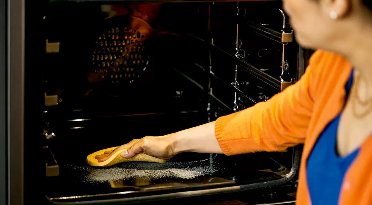 Küchen-Ratgeber: Backofen reinigen
